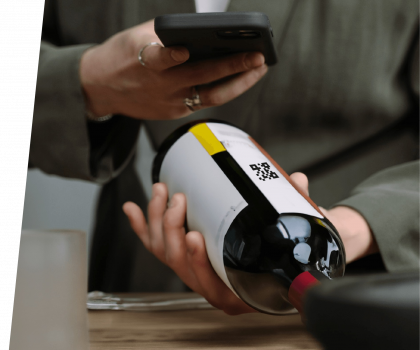 verificar o rotulo de uma garrafa através do uso de um telemóvel